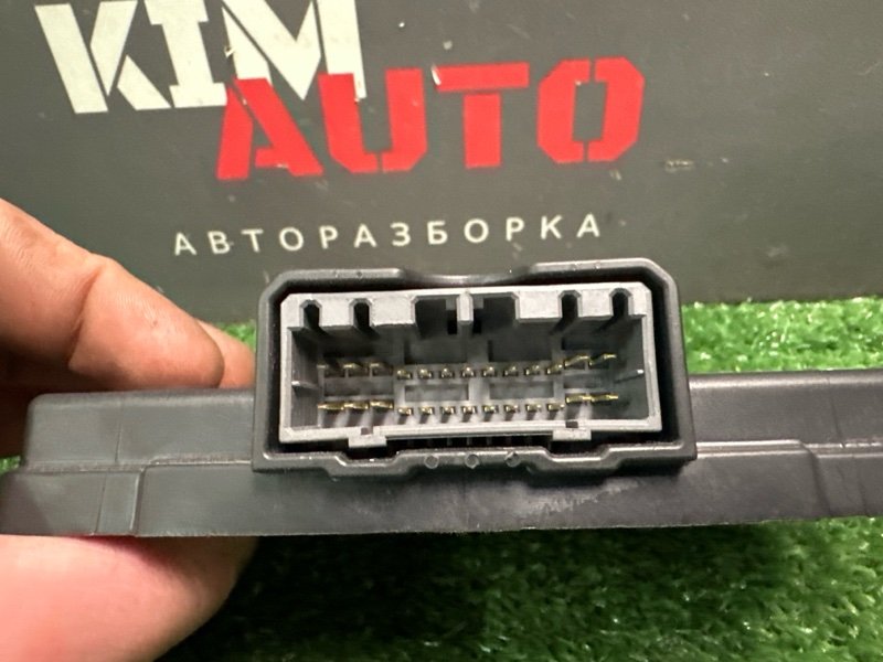 Блок управления полным приводом Kia Sportage 2 2009 KM