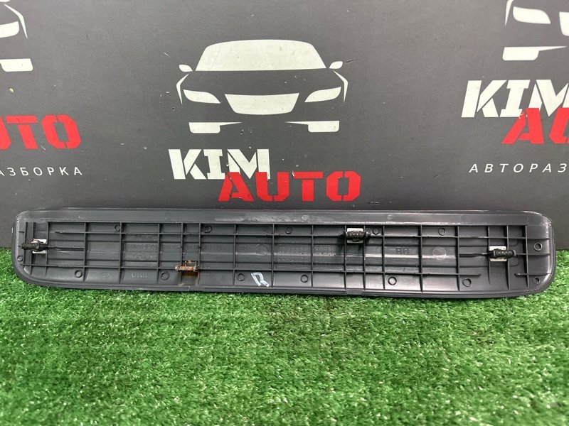 Накладка порога Kia Sportage 2 2009 KM