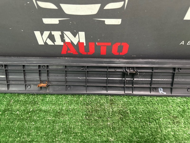 Накладка порога Kia Sportage 2 2009 KM