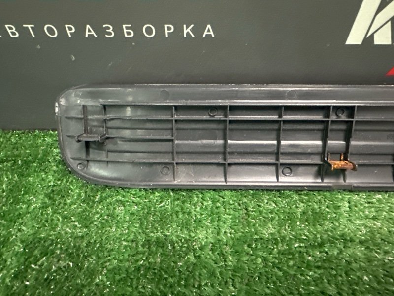 Накладка порога Kia Sportage 2 2009 KM