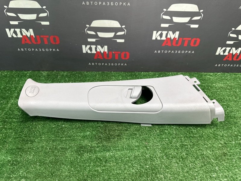 Накладка центральной стойки верхняя Kia Sportage 2 2009 KM