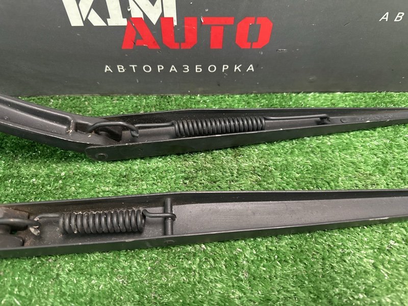 Поводки дворников Kia Sportage 2 2009 KM