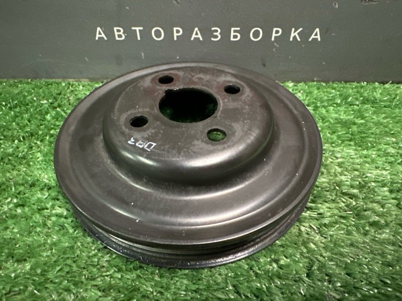 Шкив помпы Kia Sportage 2 2009 KM