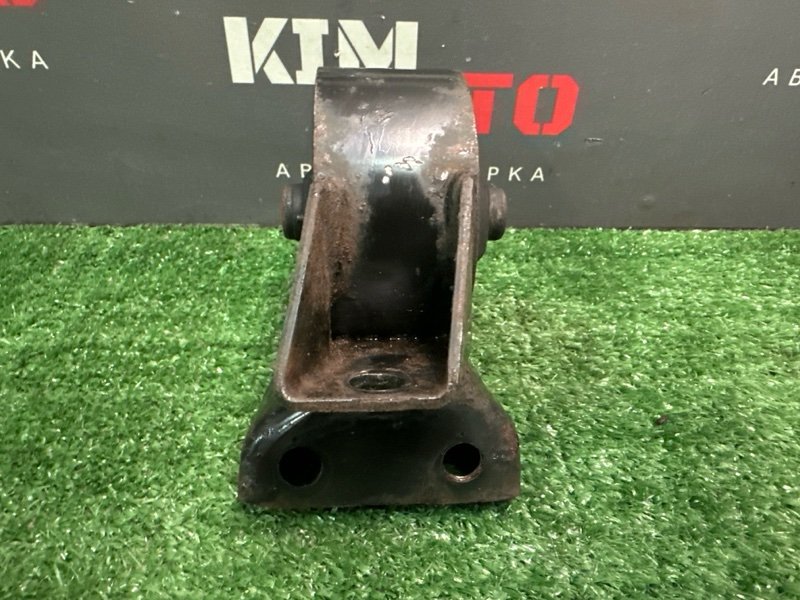 Подушка/опора двигателя Kia Sportage 2 2009 KM