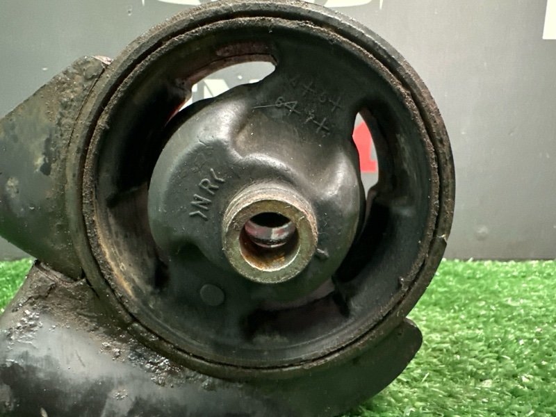 Подушка/опора двигателя Kia Sportage 2 2009 KM