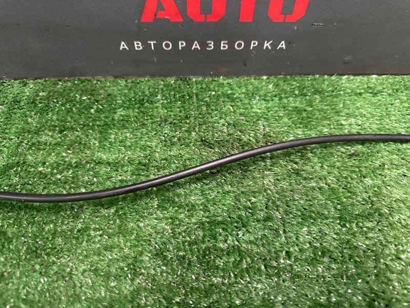 Трос замка капота Kia Sportage 2 2009 KM