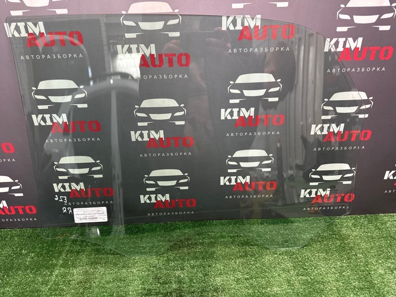 Стекло двери Kia Sportage 2 2009 KM