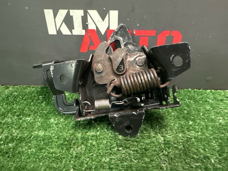 Замок капота Kia Sportage 2 2009 KM