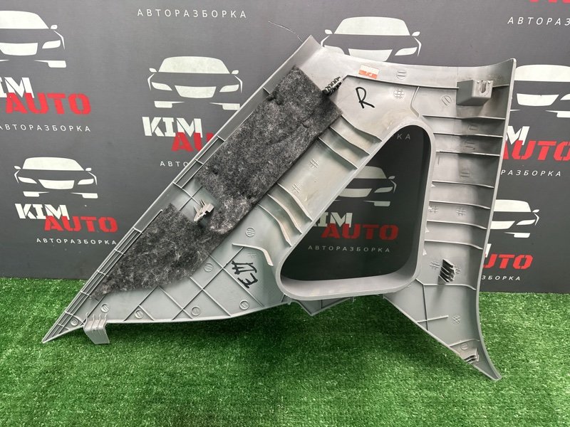 Накладка стойки кузова Hyundai Elantra 4 HD 06-11 2007