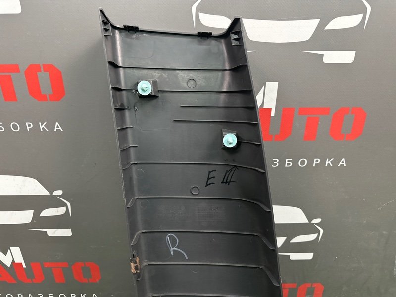 Накладка центральной стойки нижняя Hyundai Elantra 4 HD 06-11 2007