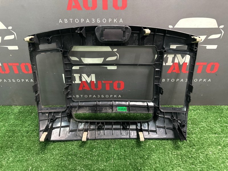 Рамка магнитолы Hyundai Elantra 4 HD 06-11 2007