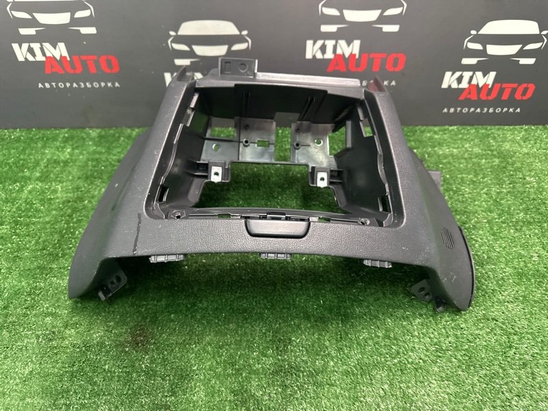 Накладка центральной консоли Hyundai Elantra 4 HD 06-11 2007