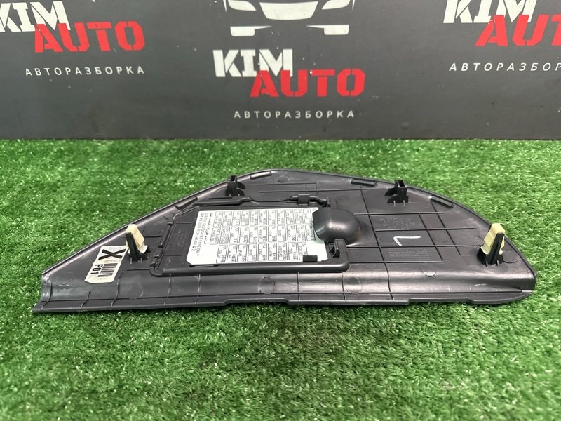 Накладка торпедо боковая Hyundai Elantra 4 HD 06-11 2007