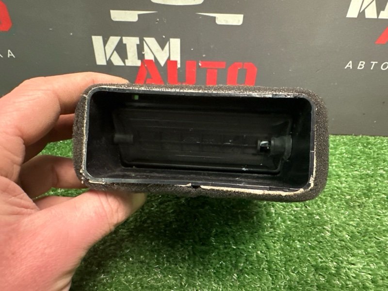 Дефлектор отопителя центральный Hyundai Elantra 4 HD 06-11 2007