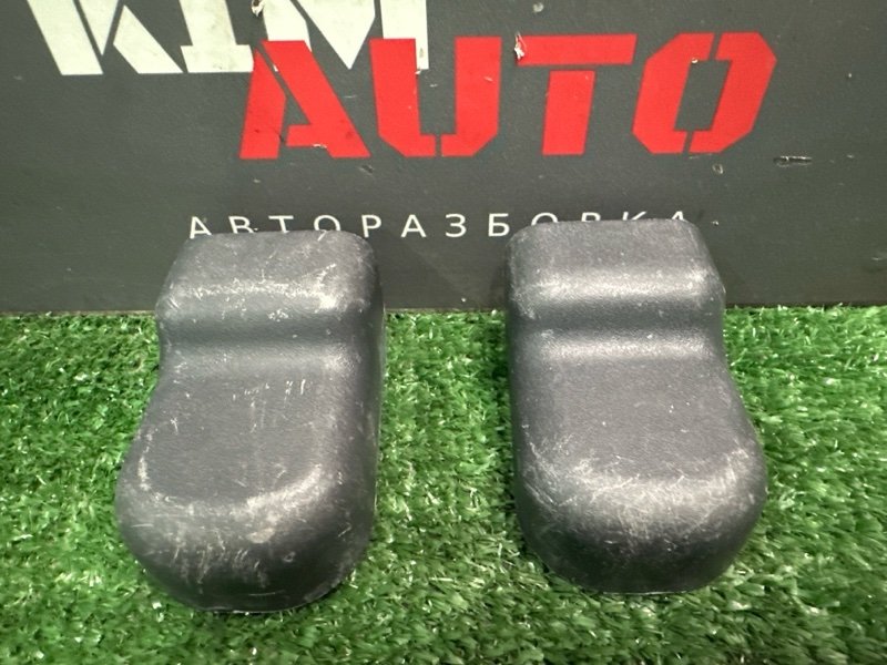 Крышка салазок сидений Hyundai Elantra 4 HD 06-11 2007