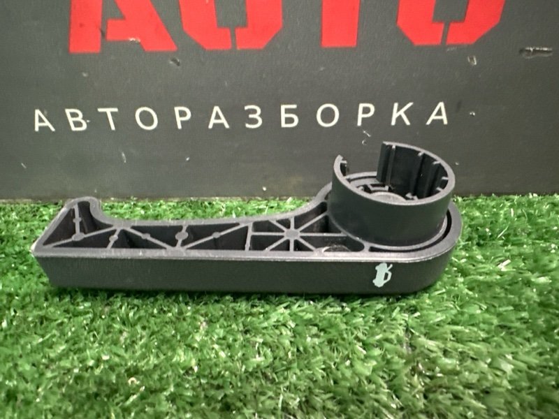 Ручка открывания капота Hyundai Elantra 4 HD 06-11 2007