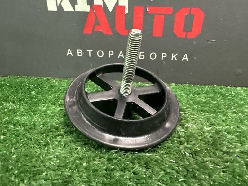 Болт крепления запасного колеса Hyundai Elantra 4 HD 06-11 2007