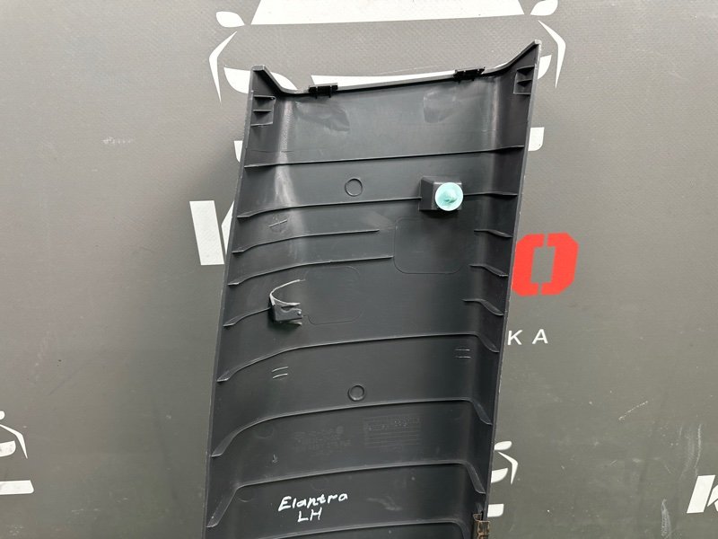 Накладка центральной стойки нижняя Hyundai Elantra 4 HD 06-11 2007