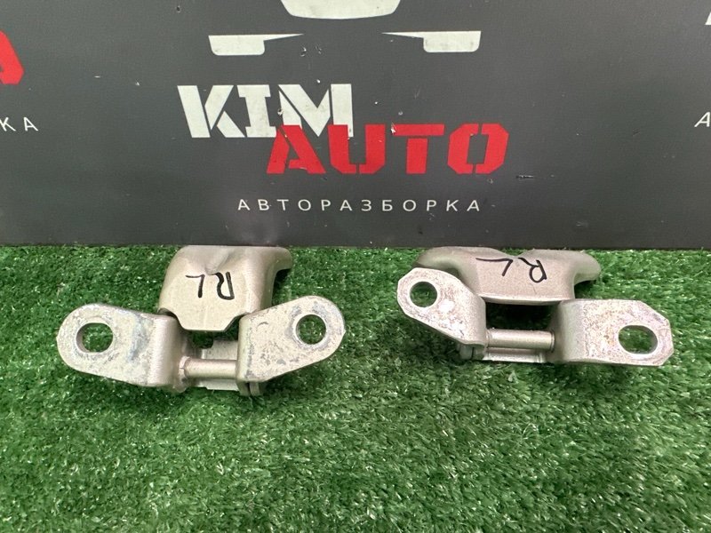 Петли двери Hyundai Elantra HD 2008