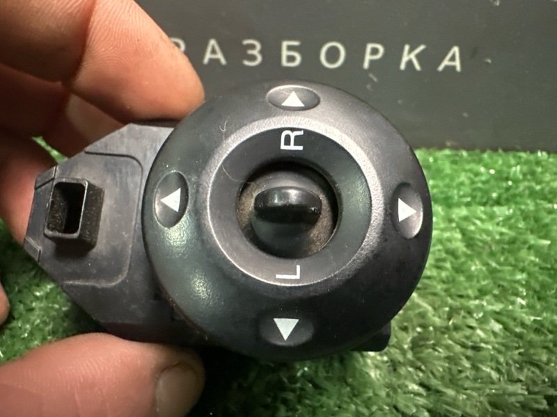 Блок управления зеркалами Hyundai Elantra 4 HD 06-11 2007