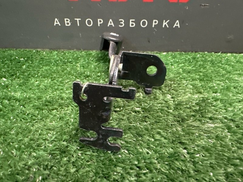 Ручка открывания бензобака Hyundai Elantra 4 HD 06-11 2007