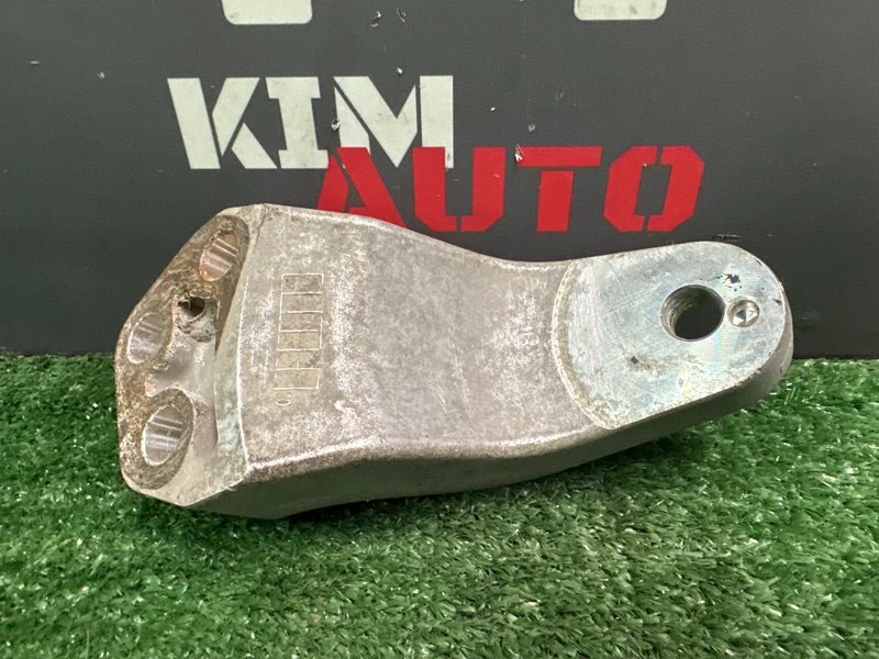 Кронштейн опоры двигателя Hyundai Elantra 4 HD 06-11 2007