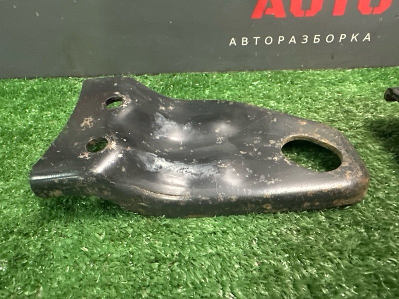 Кронштейн переднего подрамника Hyundai Elantra 4 HD 06-11 2007