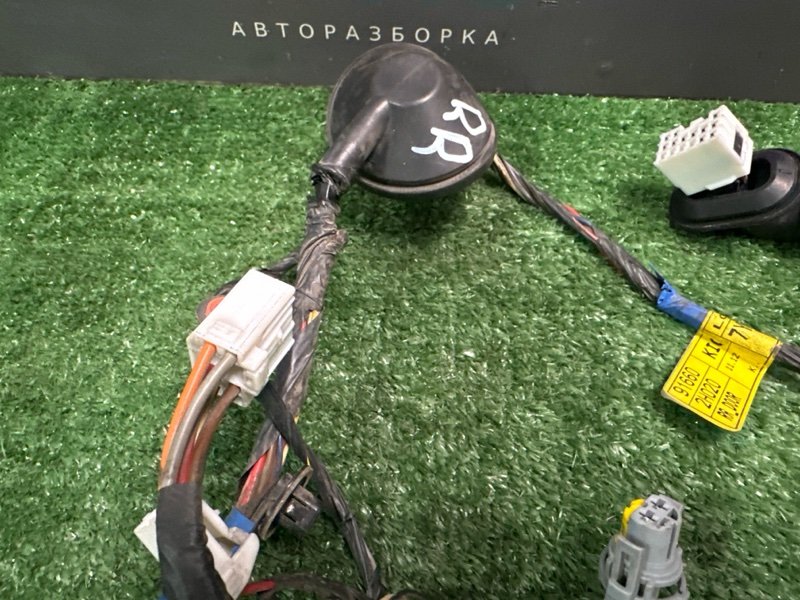Проводка двери Hyundai Elantra 4 HD 06-11 2007