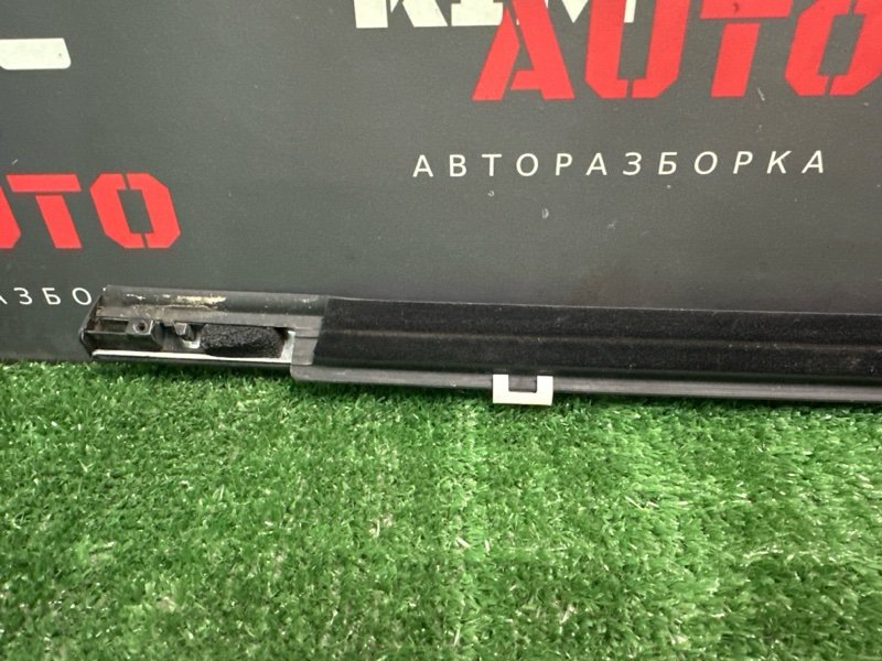 Уплотнитель стекла наружный (Бархотка) Hyundai Elantra 4 HD 06-11 2007