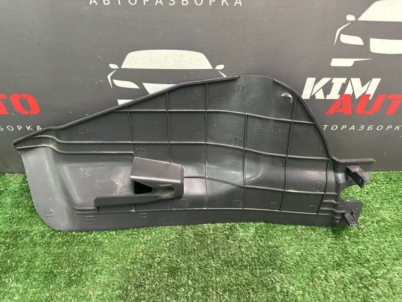 Накладка центральной консоли Hyundai Elantra 4 HD 06-11 2007