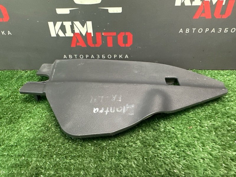 Накладка центральной консоли Hyundai Elantra 4 HD 06-11 2007