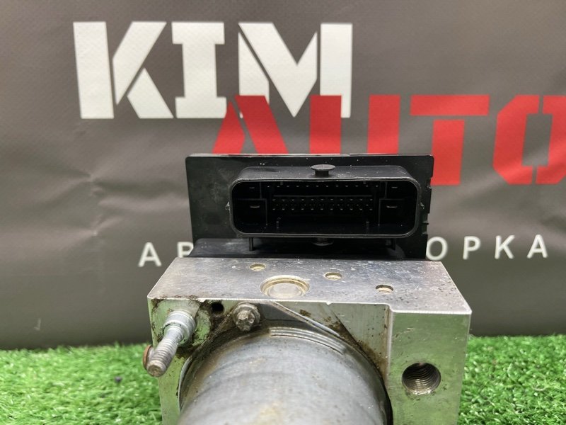 Блок ABS Kia Ceed 1 HB 2011 ED
