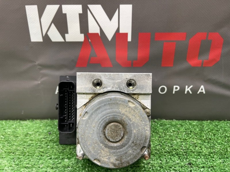 Блок ABS Kia Ceed 1 HB 2011 ED