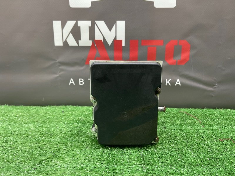 Блок ABS Kia Ceed 1 HB 2011 ED