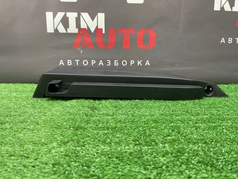 Опора полки багажника Kia Ceed 1 HB 2011 ED