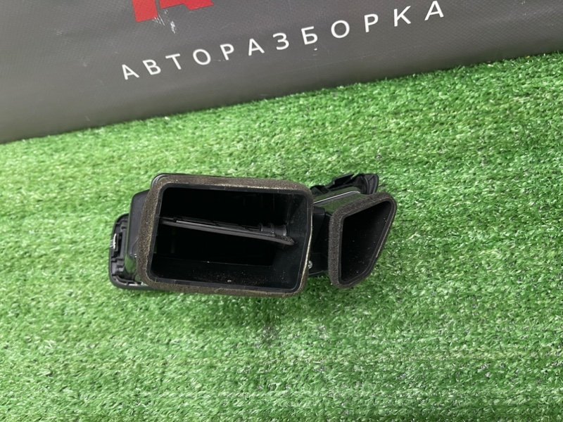 Дефлектор отопителя Kia Ceed 1 HB 2011 ED