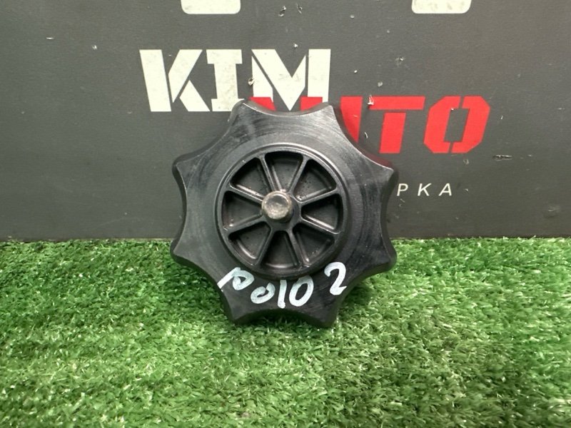 Болт крепления запасного колеса Volkswagen Polo 5 2013