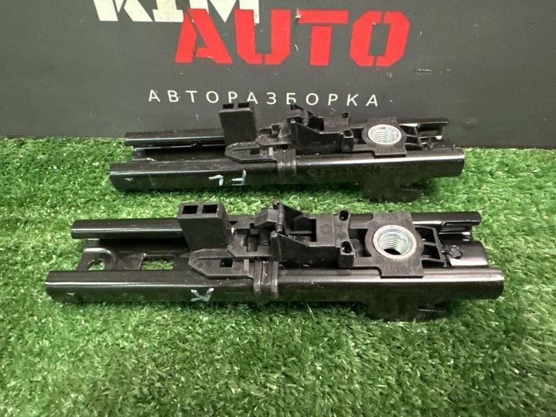 Механизм регулировки ремня безопасности Volkswagen Polo 5 2013
