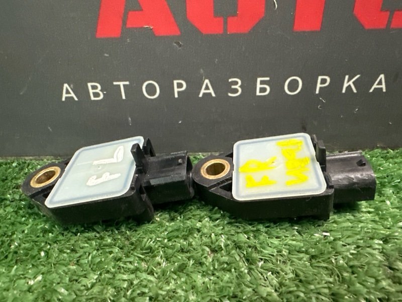 Датчик удара боковой Hyundai i30 2012 SW