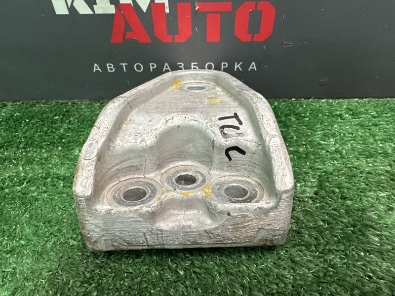 Кронштейн двигателя Hyundai Tucson 2007 JM