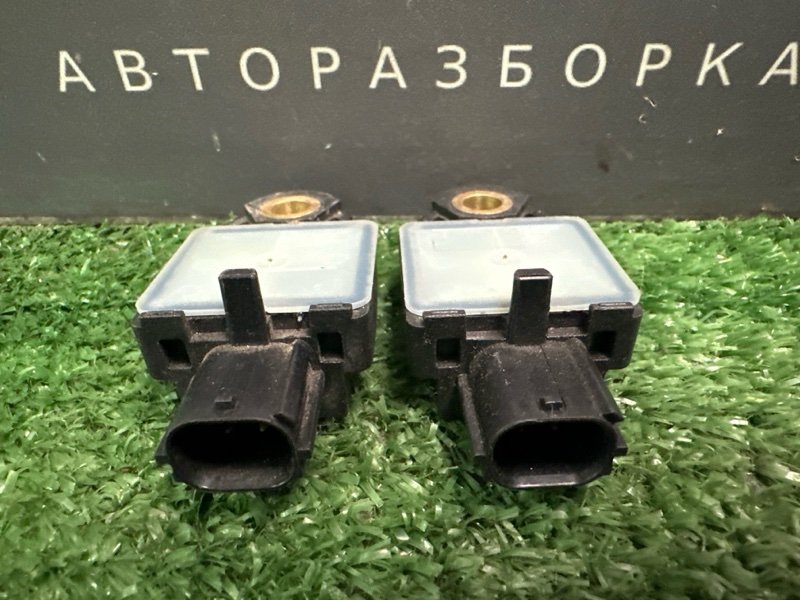Датчик удара Air Bag Kia Ceed 1 HB 2012 ED