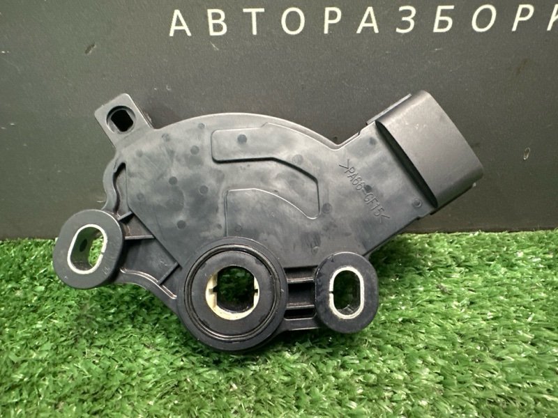 Датчик положения селектора АКПП Kia Ceed 2 2014 JD