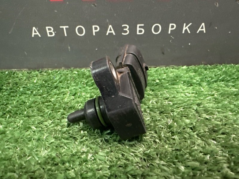 Датчик массового расхода воздуха ДМРВ Kia Rio 3 HB 2013