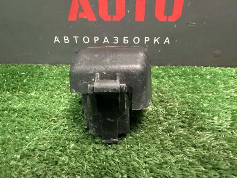 Накладка клеммы АКБ Kia Rio 3 HB 2013