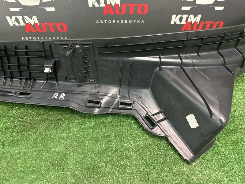 Накладка порога внутренняя Skoda Yeti 2014