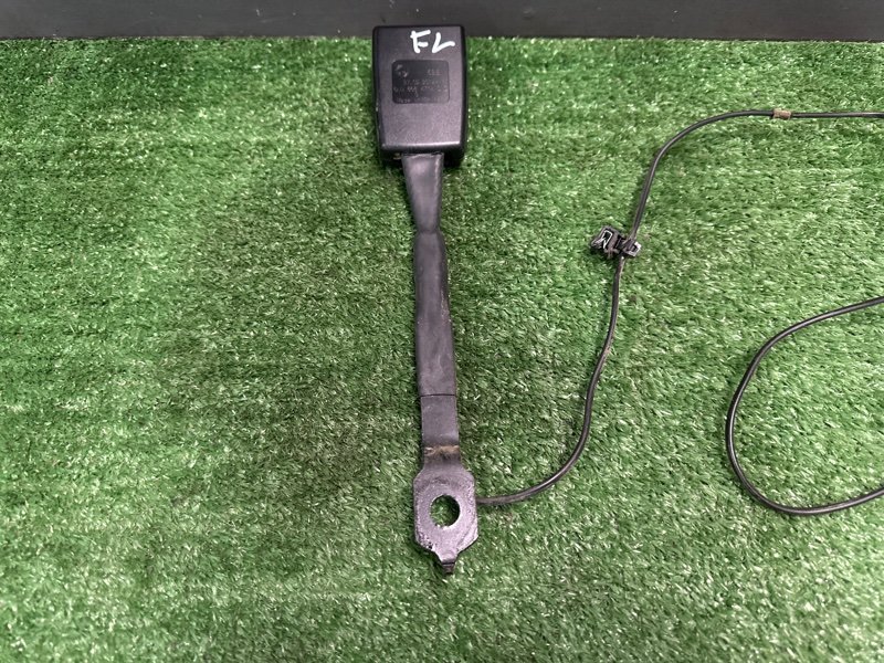 Замок ремня безопасности Skoda Yeti 2014