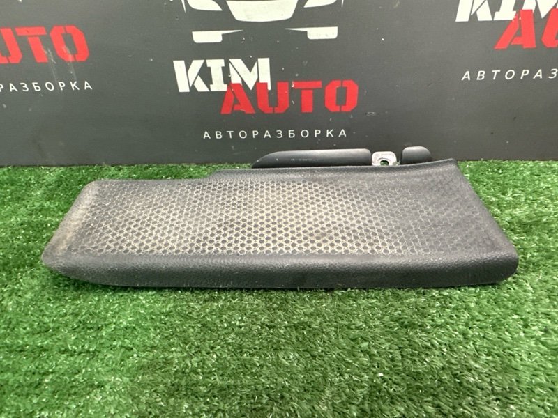 Накладка под ногу Skoda Yeti 2014