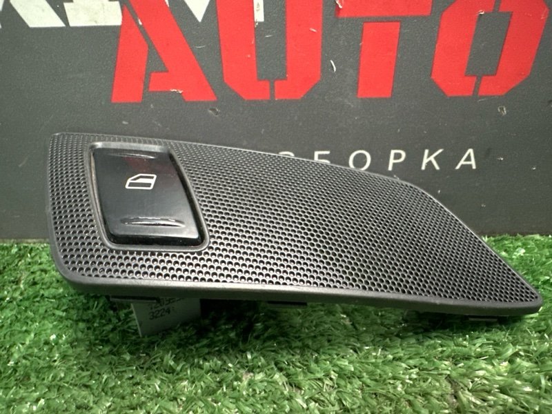 Кнопка стеклоподъемника Skoda Yeti 2014
