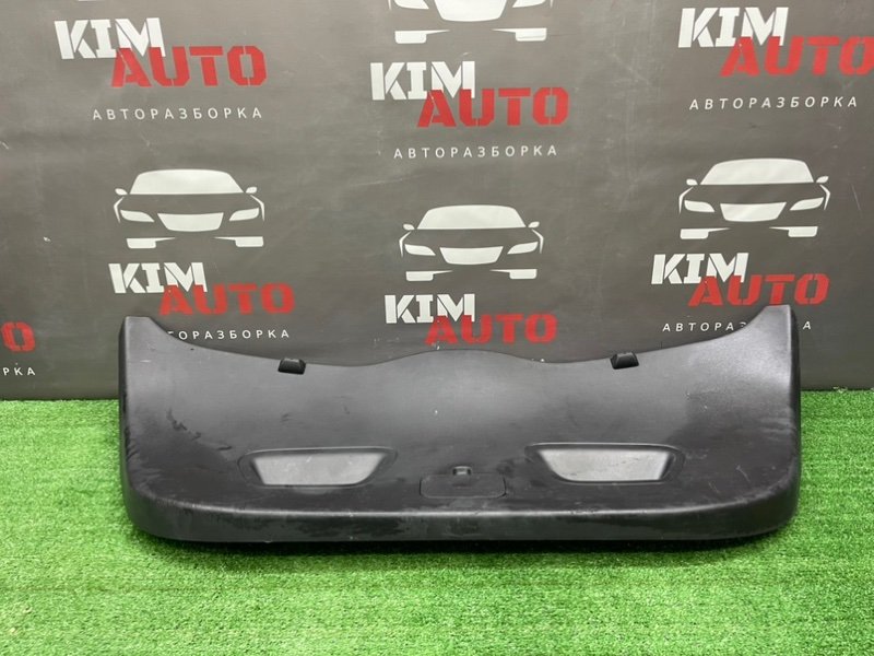 Обшивка крышки багажника Kia Ceed 1 HB 2011 ED