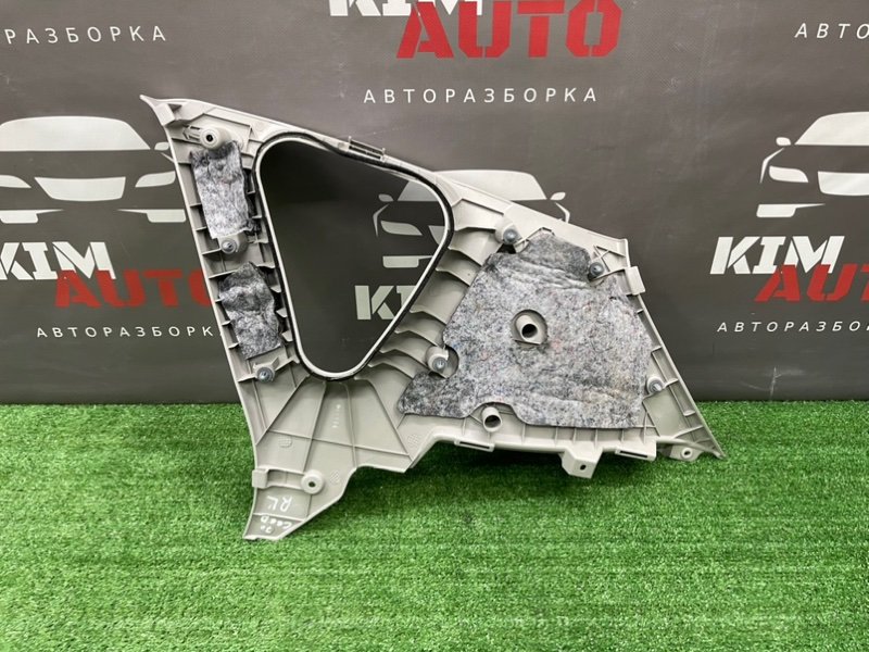 Накладка стойки кузова Kia Ceed 1 HB 2011 ED